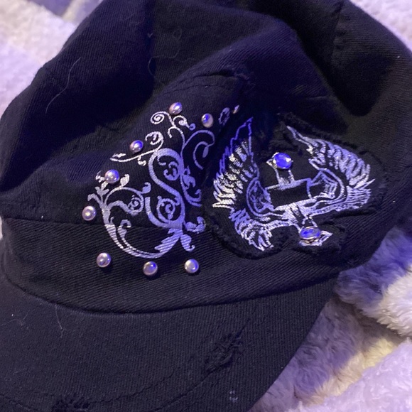 D&Y Y2K Rhinestone Hat - Picture 2 of 4